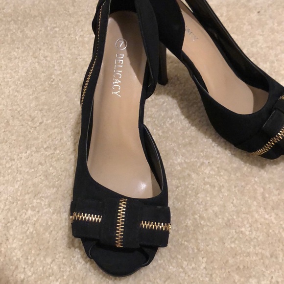 Black zipper heels - Picture 2 of 3